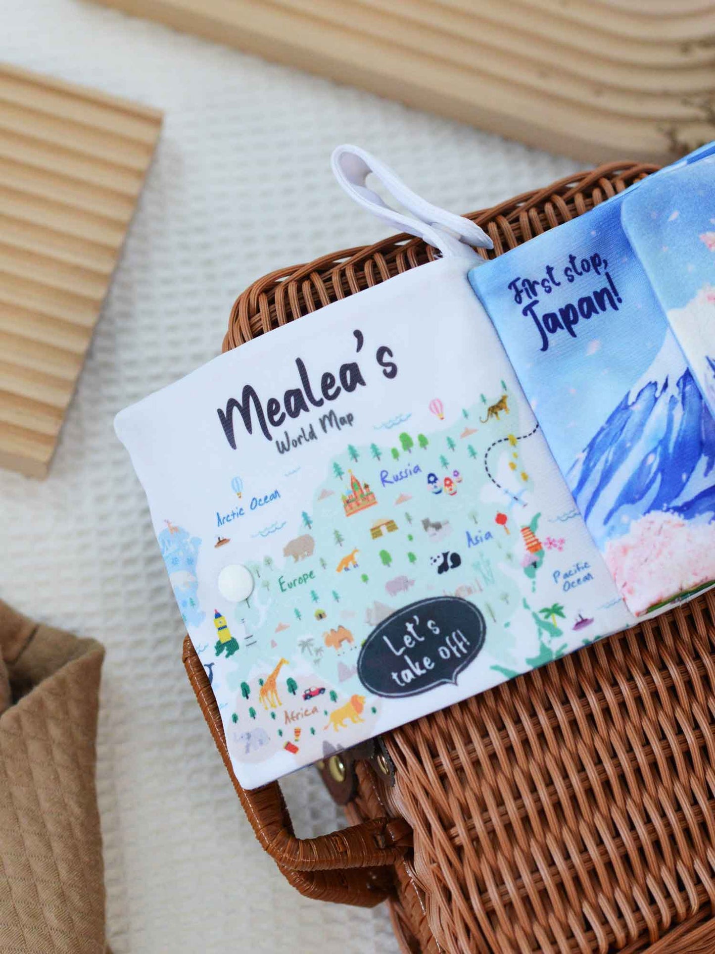 Curious Traveller Snuggle Book (10-Page)
