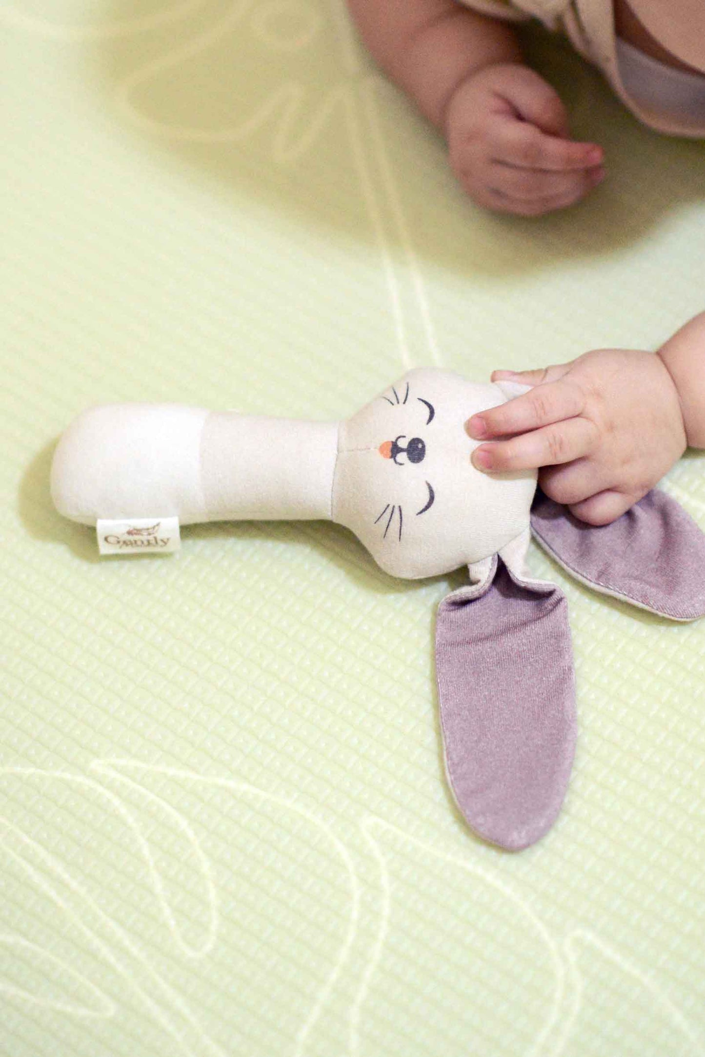 Poppy Bunny Hand Rattle, Gots