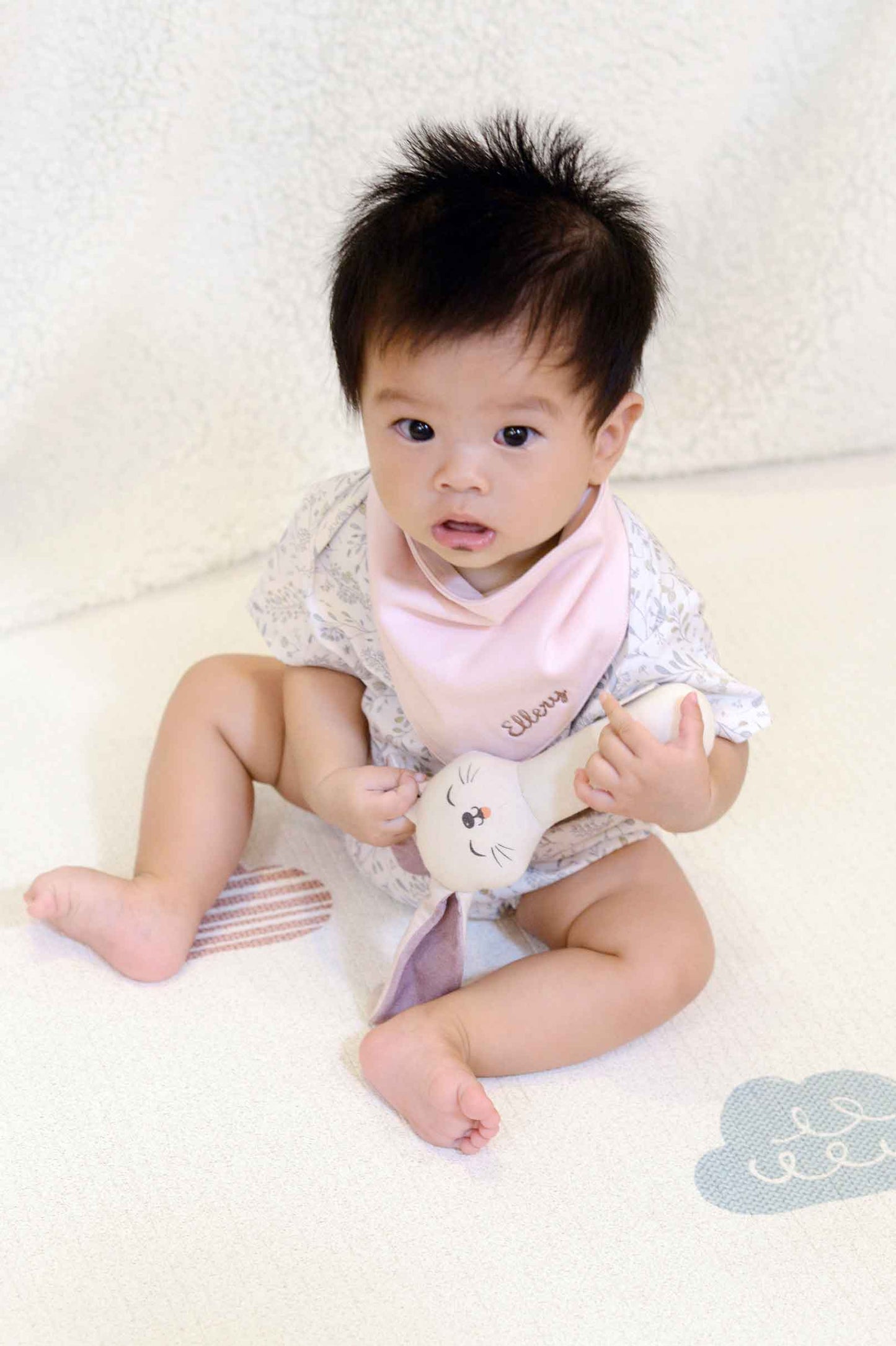 Poppy Bunny Hand Rattle, Gots