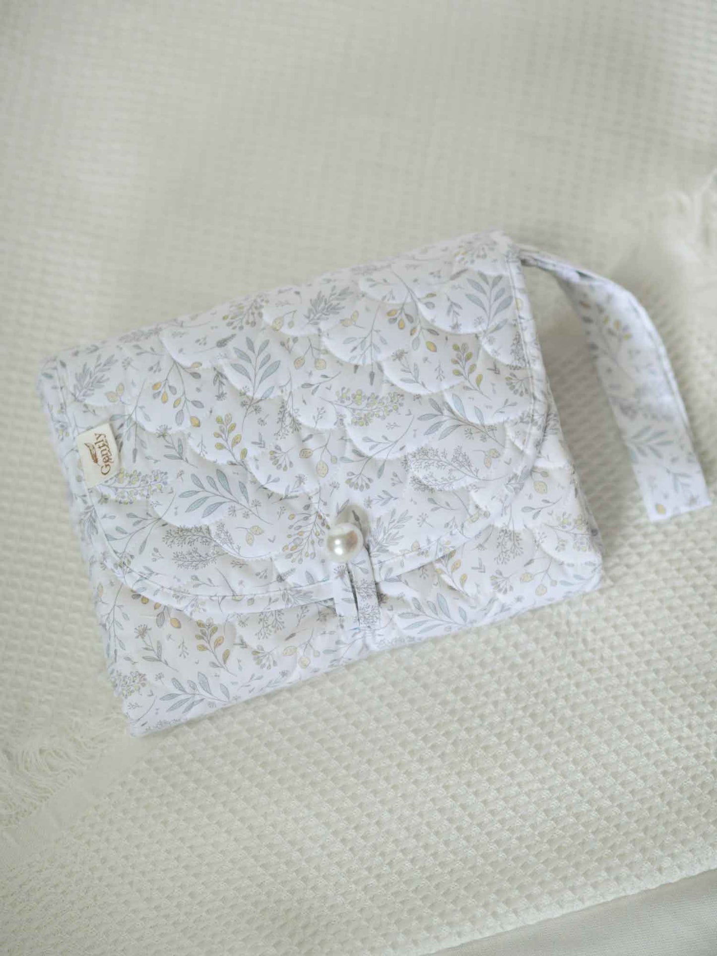 Portable Changing Mat - Garden Notes
