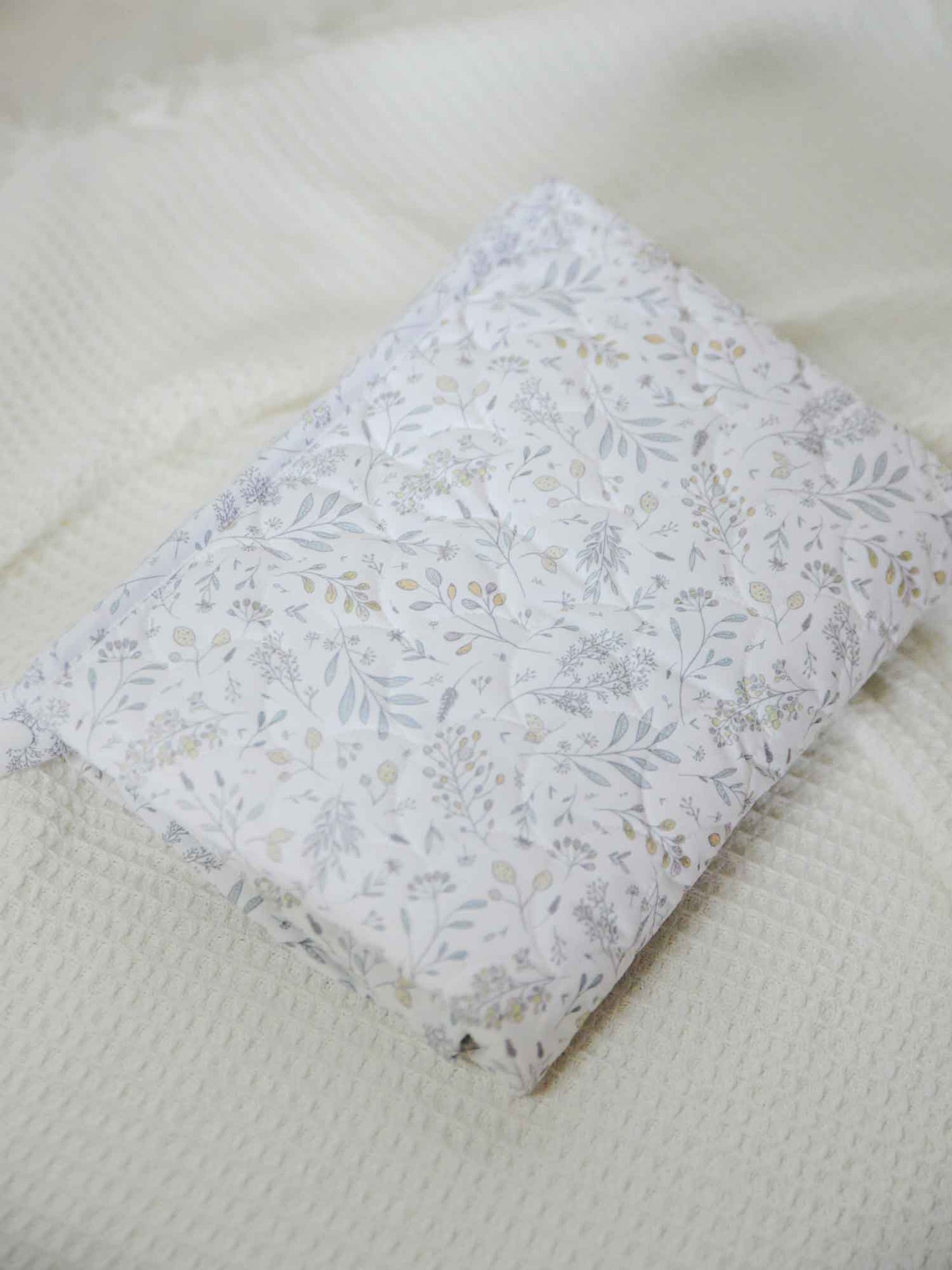 Portable Changing Mat - Garden Notes