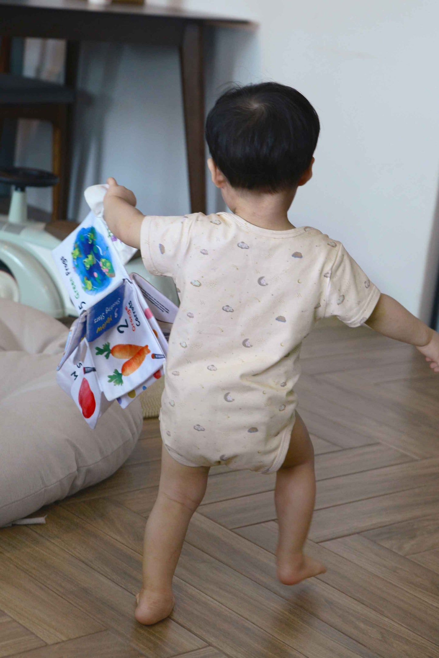 10-Page Snuggle Book Gift Set for Baby - Sea Stories