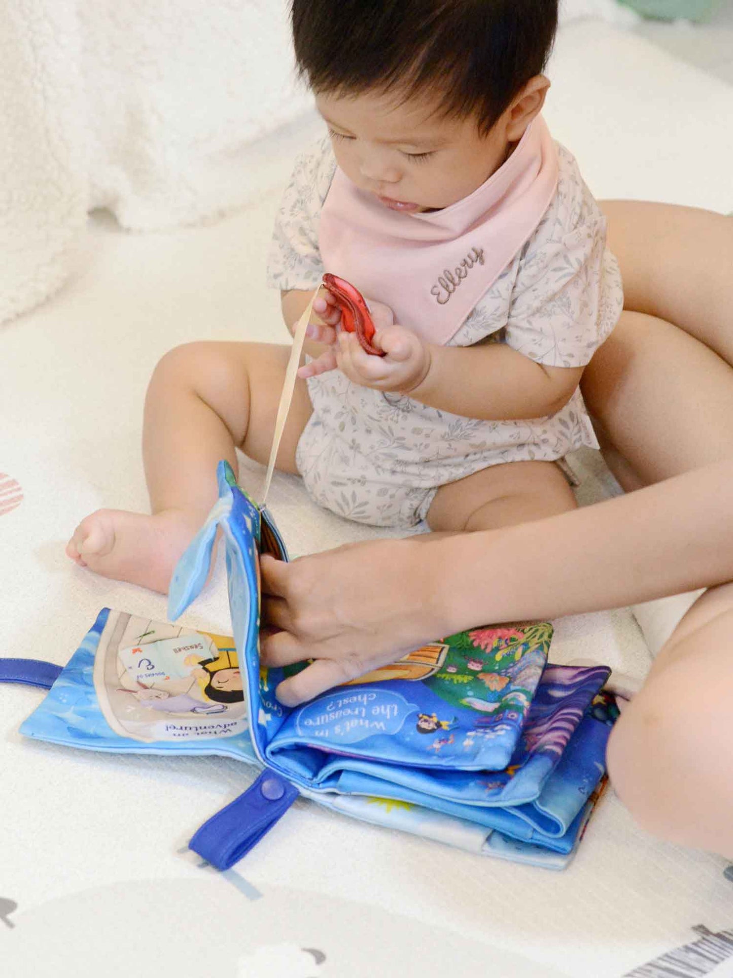 12-Page Snuggle Book Gift Set for Newborn - Blue