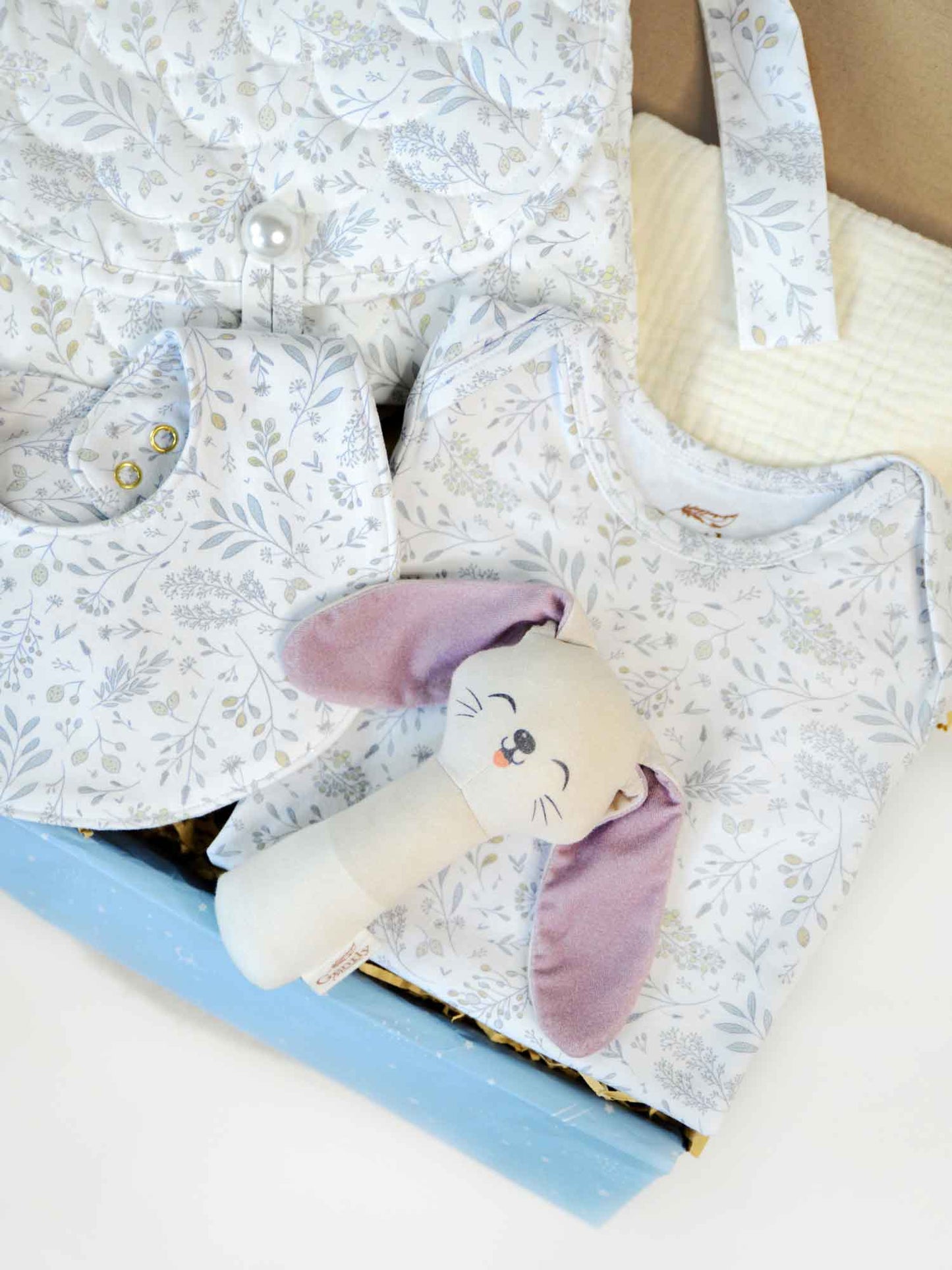 Classic Gift Set for Baby - Garden Notes