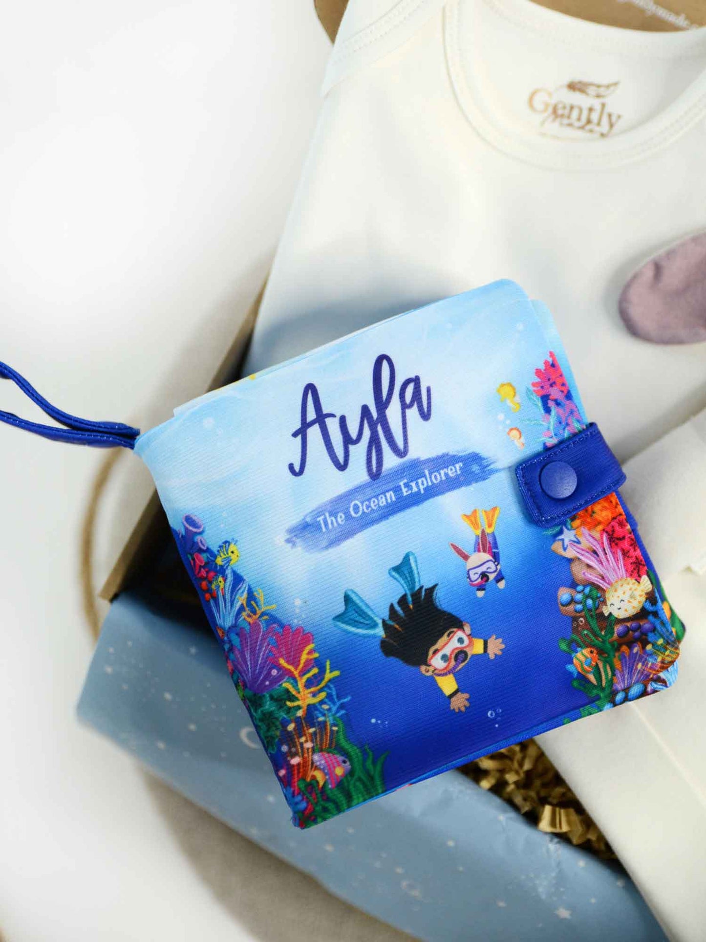 12-Page Snuggle Book Gift Set for Newborn - Milk
